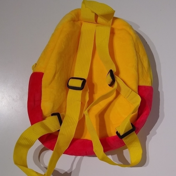 New Winnie the Pooh plush mini backpack for kids / toddlers - Picture 2 of 2